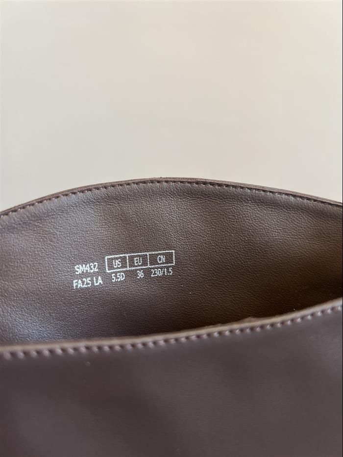 20251128173018603 520